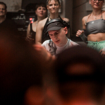 PLAY | KLANGKUENSTLER | FUTURE.666 | DANIEL S.